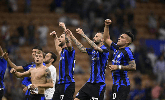 中韩一号种子时隔8年再次在八强遭遇，上次ROX3-1击败EDG